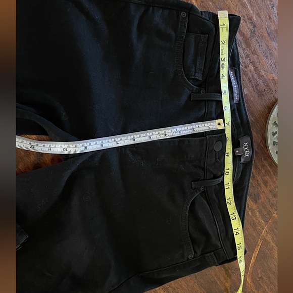 NYDJ BLACK Barbara Bootcut Jeans Size 8 EUC - Picture 9 of 11
